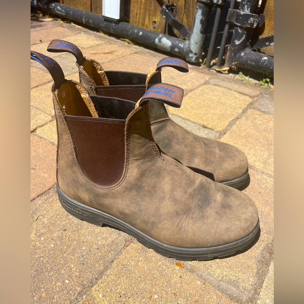 Blundstone Blue Tag 
Woman size 7
 winter insulated / waterproof